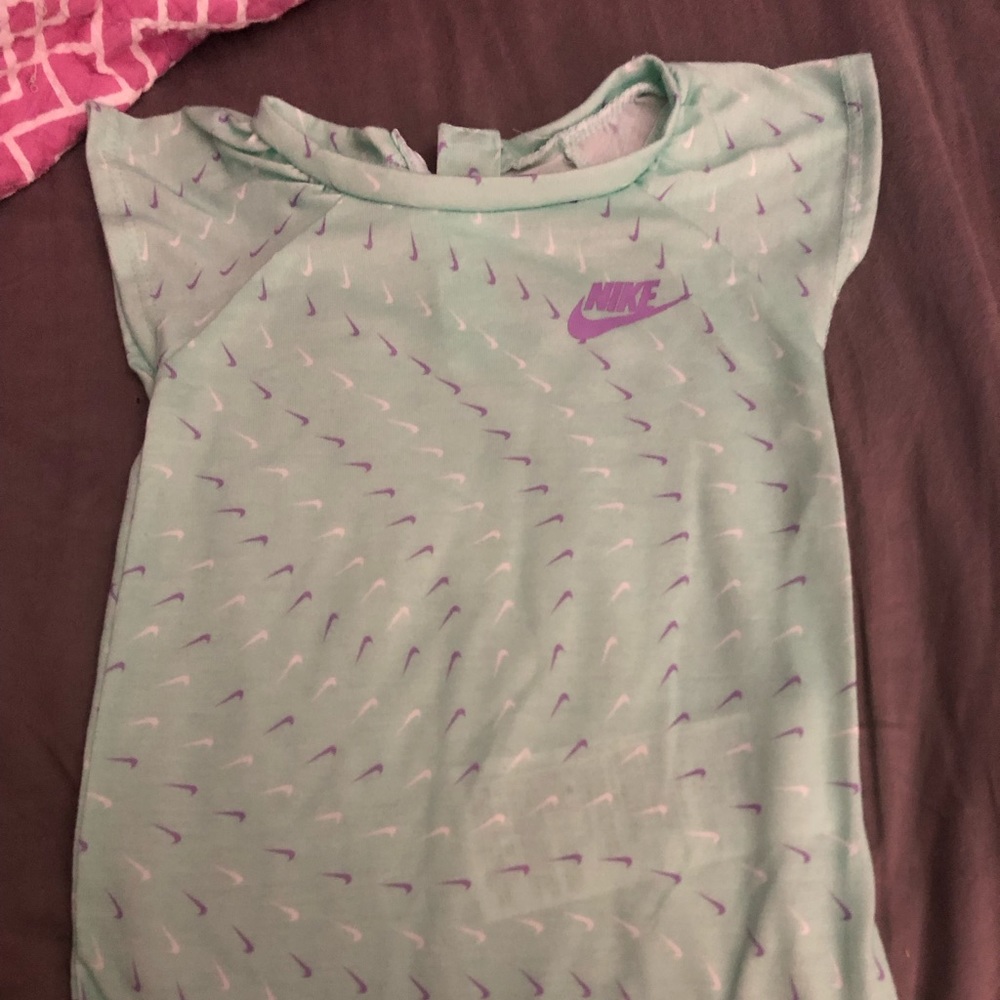 Nike outfit mint and purple swoosh